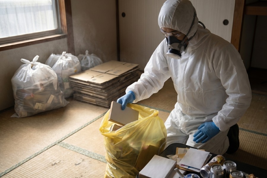 孤独死の清掃はどうする？プロに依頼する理由や発見後の手順を解説